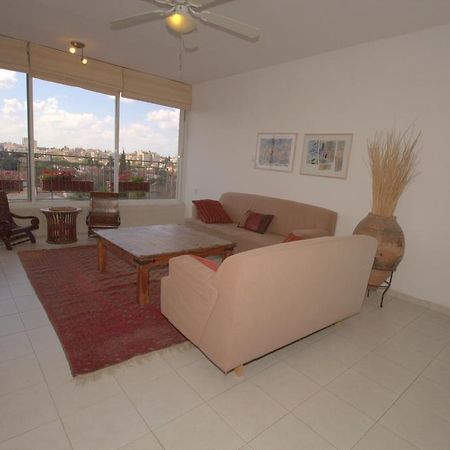 Kfar Saba View Apartment 객실 사진